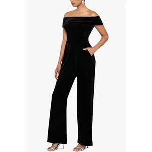XSCAPE Women's Deta Off Shoulder Jumpsuit Size 12 Black Velvet Fold Over NWT